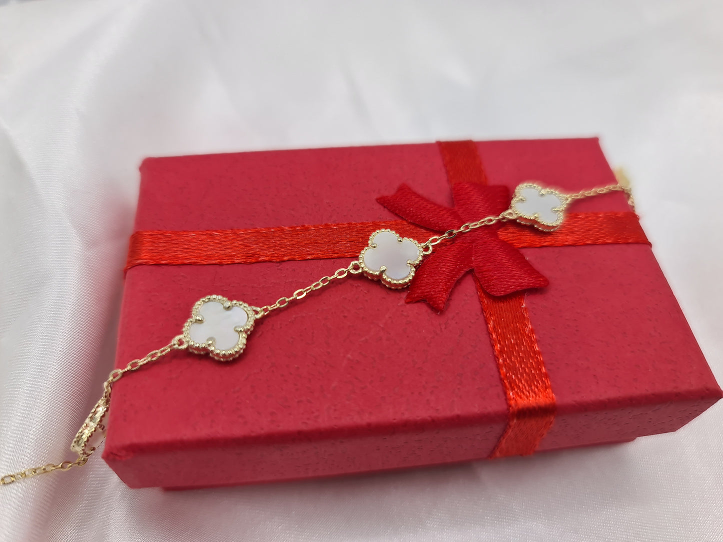 14ct gold on Silver Mother of Pearl Clover Bracelet