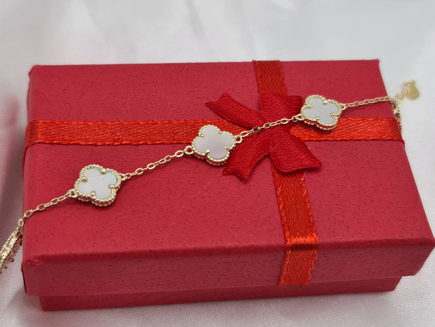 14ct gold on Silver Mother of Pearl Clover Bracelet