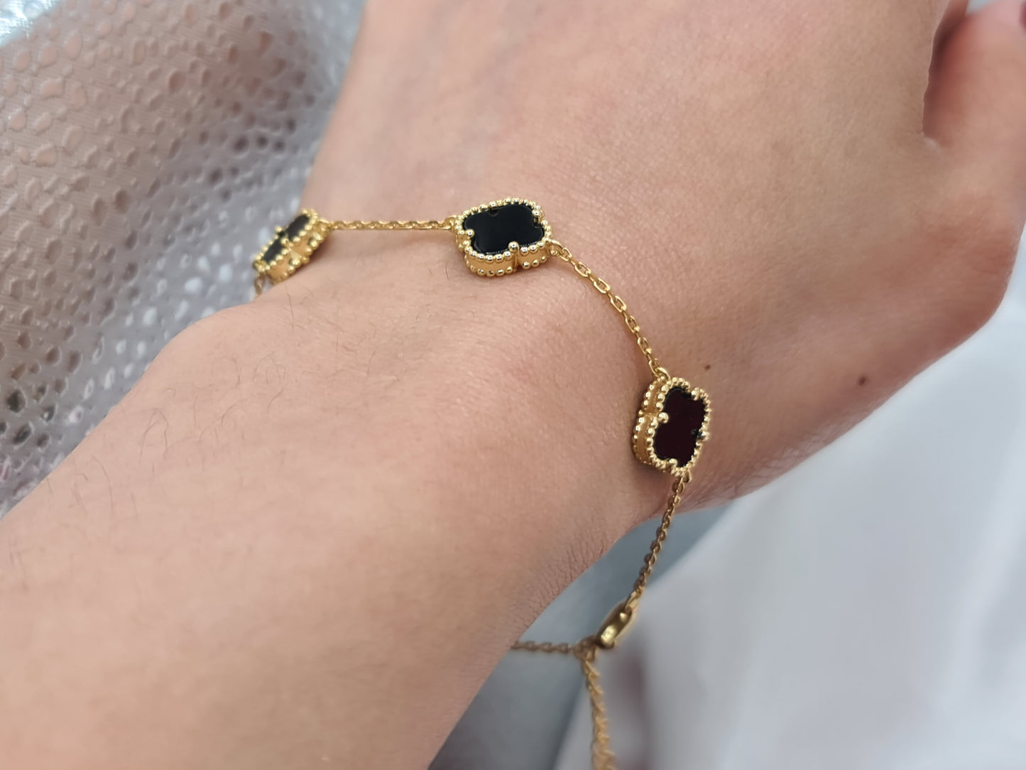 Brand New 14ct Gold on Silver Onyx Clover Bracelet