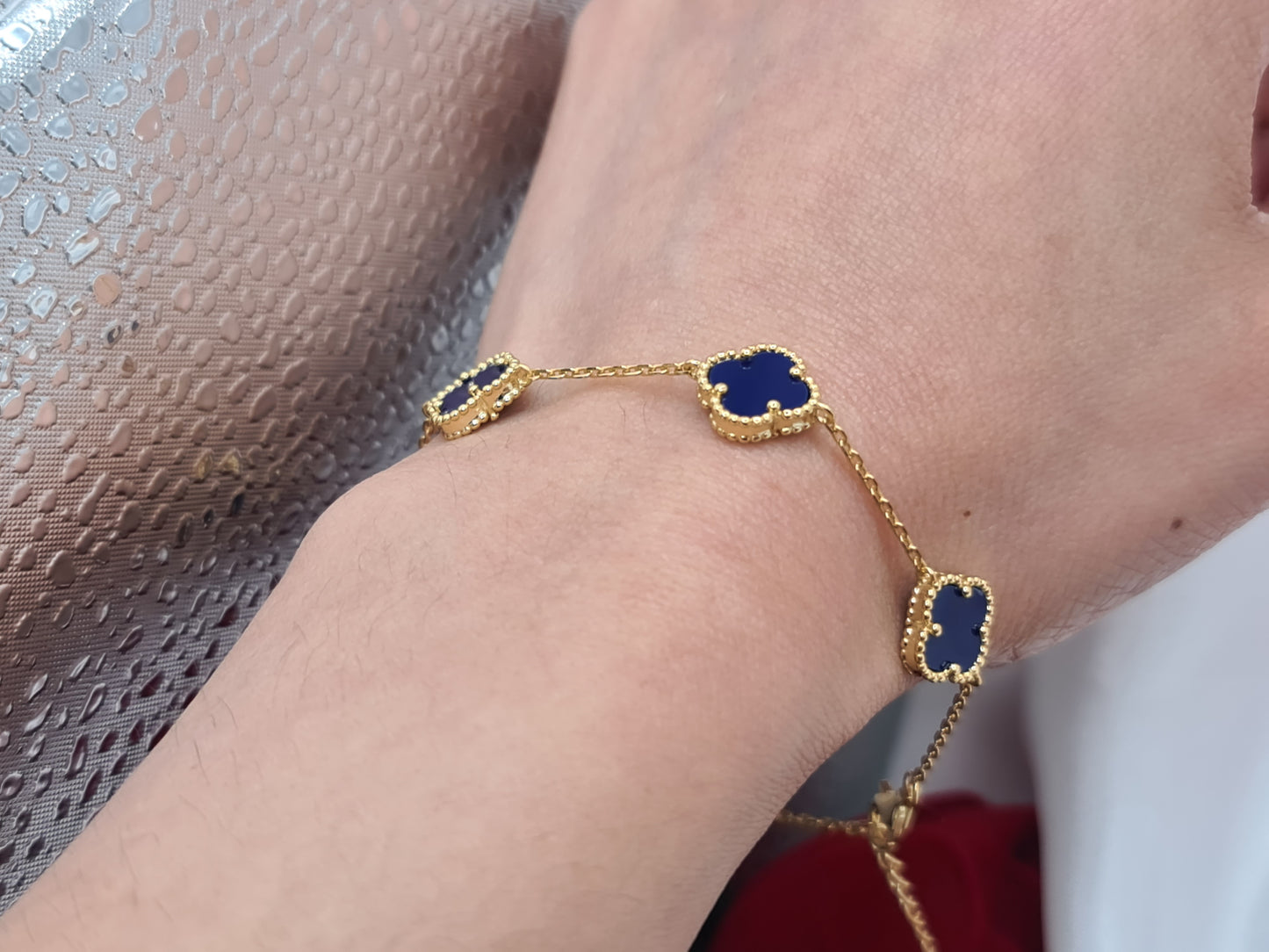 Brand New 14 carat gold on Silver Agate Clover Bracelet