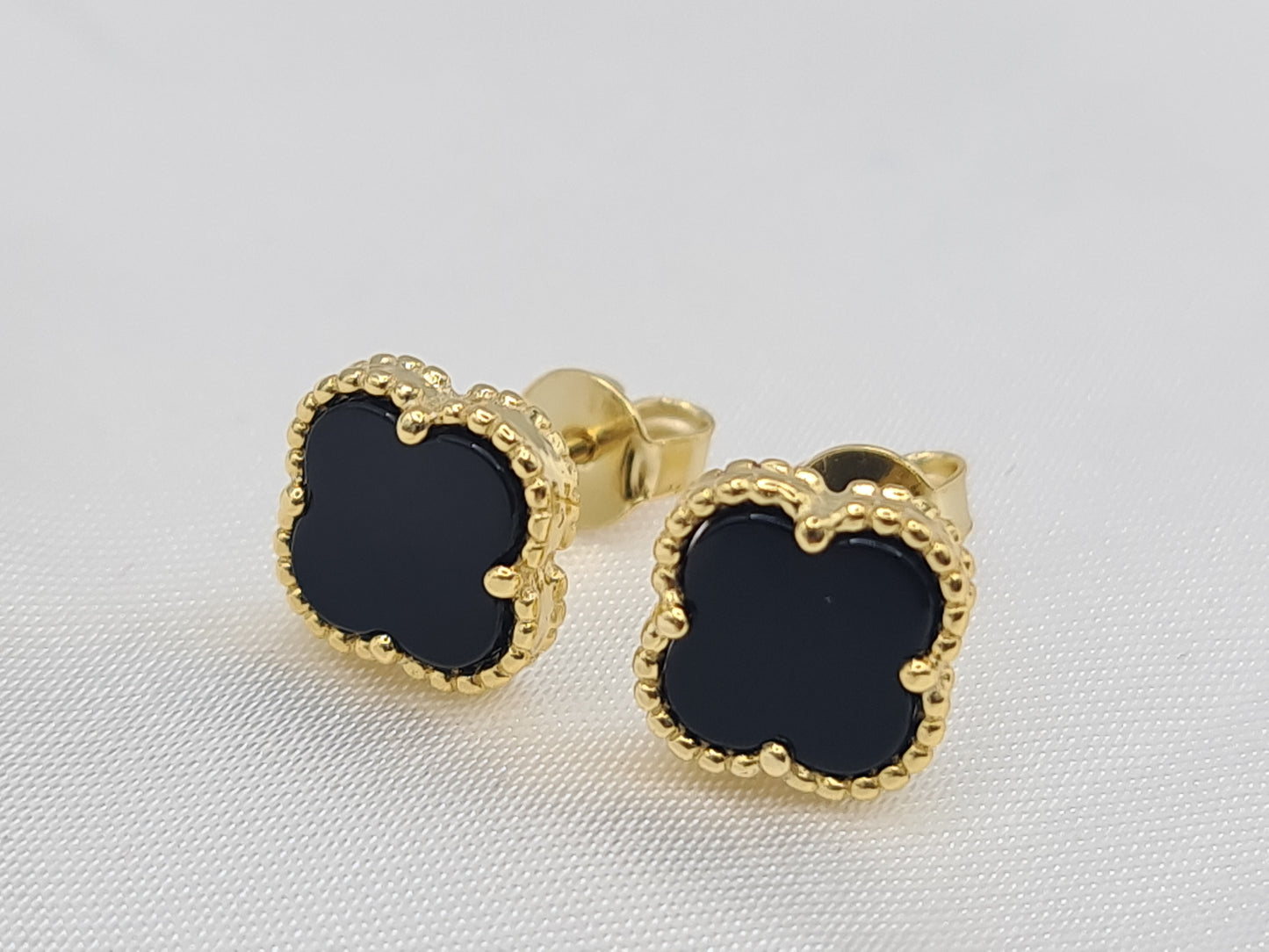 Brand New Clover Earrings 14k gold on Silver