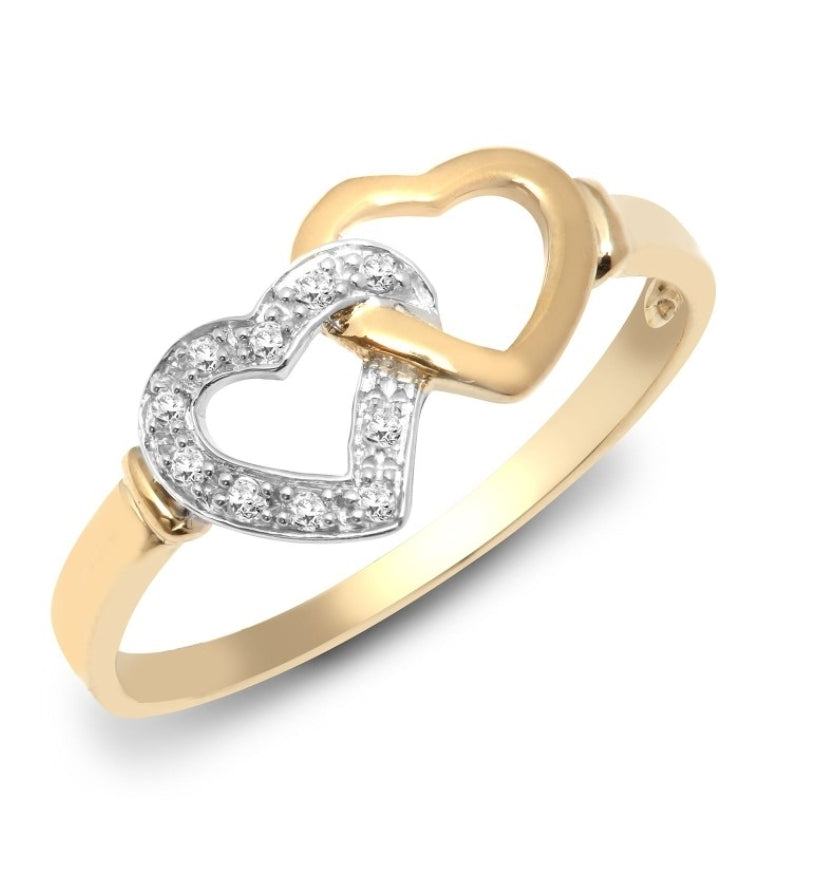 Brand new 9 carat yellow gold Natural Diamond Heart ring