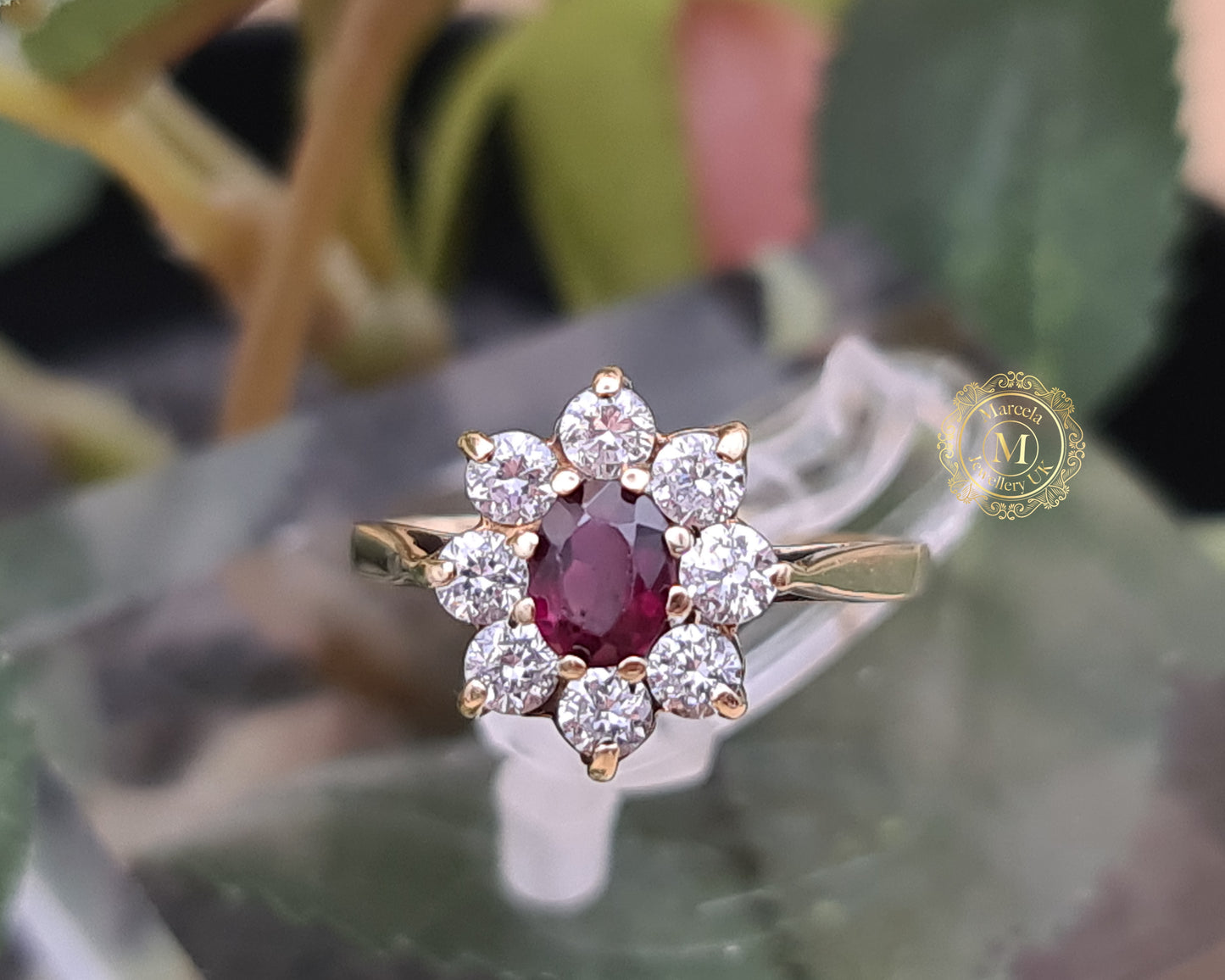 9 Carat Gold Garnet and Cubic Zirconia Cluster Ring Size K