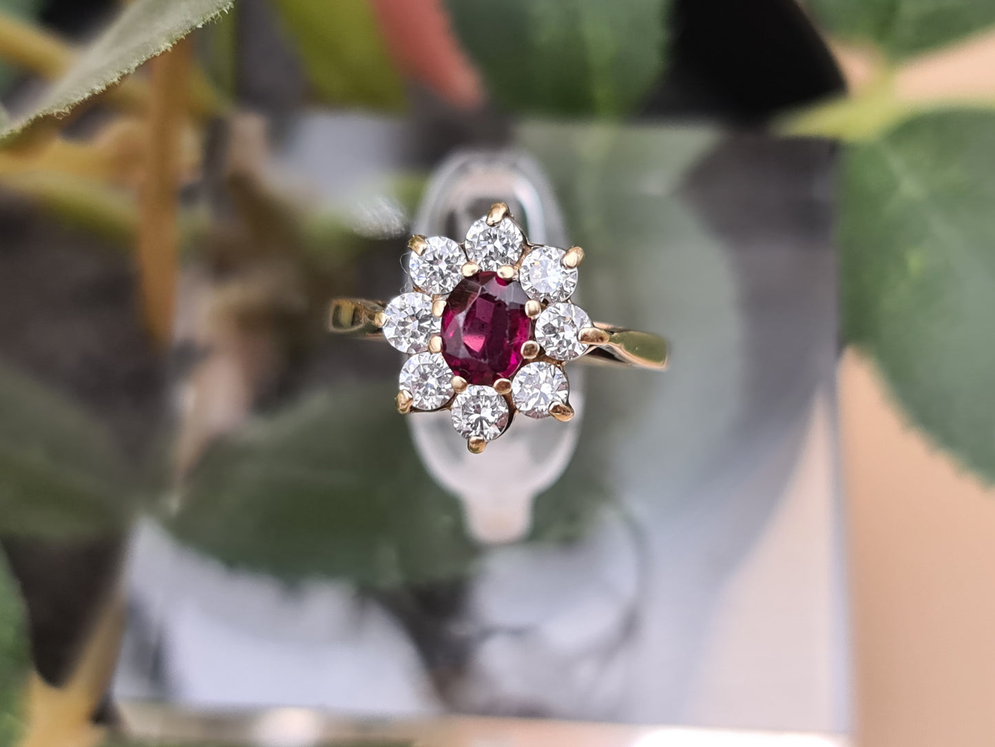 9 Carat Gold Garnet and Cubic Zirconia Cluster Ring Size K