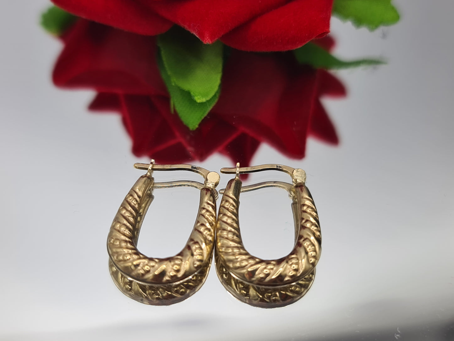 Pre-Owned 9 carat gold Creole earrings xs