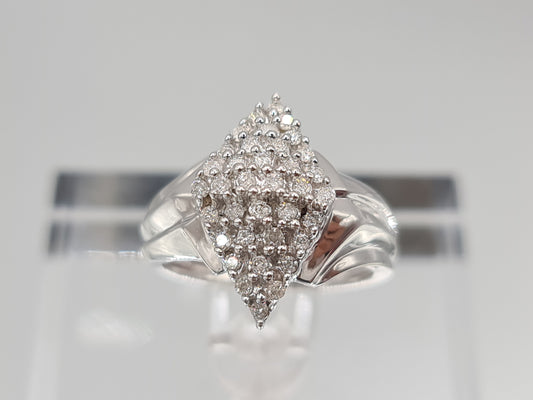 9 Carat Gold 1carat Diamond Rhombus Cluster Ring Size N½-O