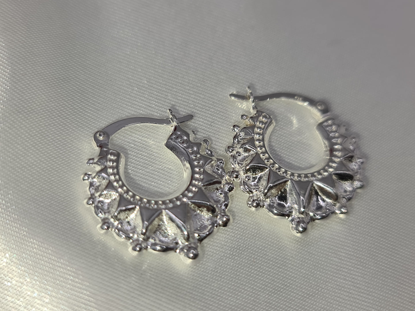 Brand New 925 silver creole earrings small