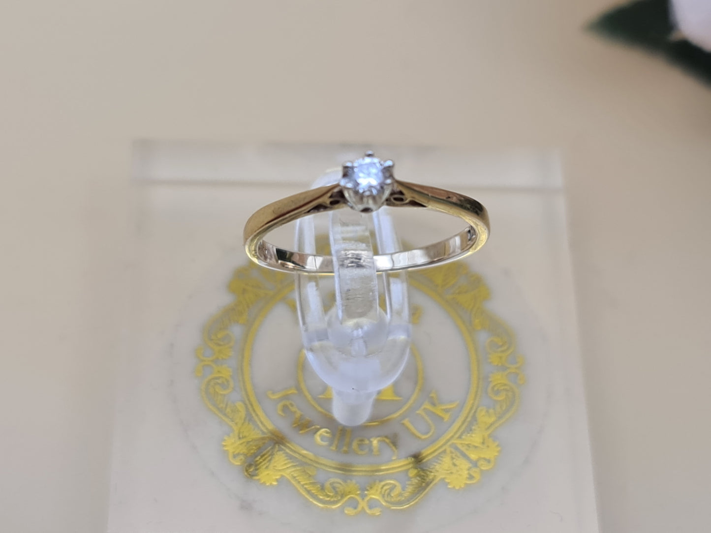 9 Carat Gold 0.10 carat diamond Solitaire Ring Size N